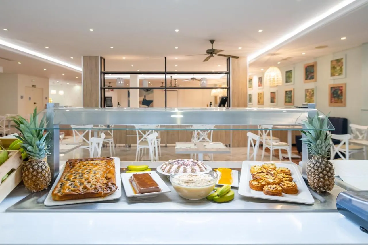 Hotel Nerja Club By Dorobe
